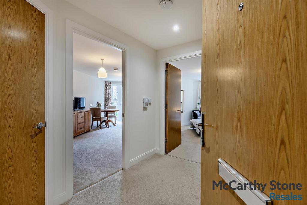 8683764-interior13-800.jpg
