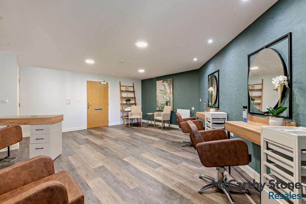 8683764-interior08-800.jpg