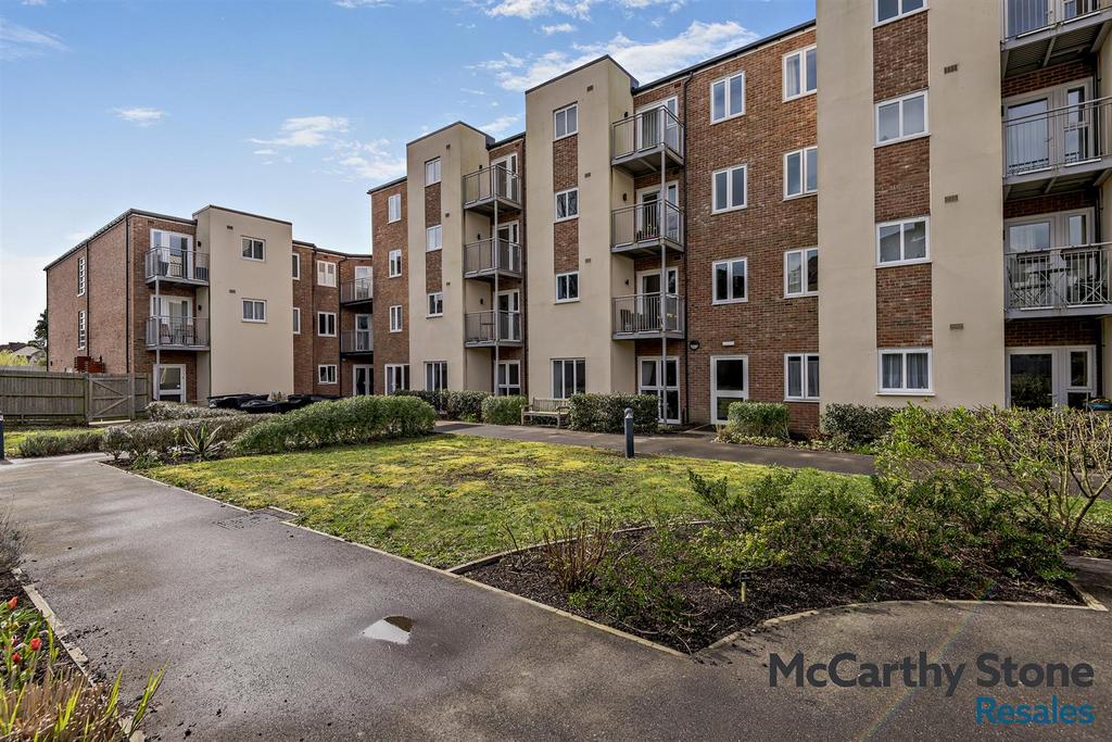 8683764-exterior03-800.jpg