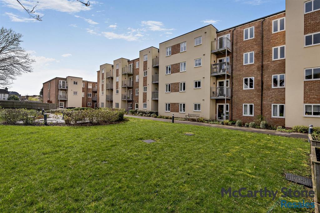8683764-exterior05-800.jpg