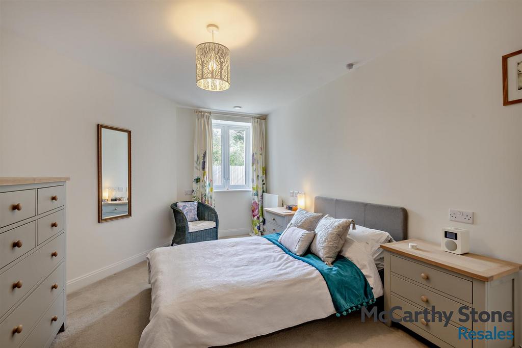 8683764-interior16-800.jpg