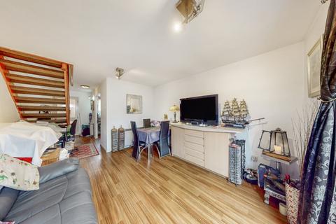 2 bedroom terraced house for sale, Northolt, Greater London UB5