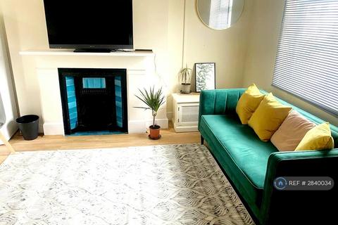 undefined, Darnley Street, Gravesend, DA11