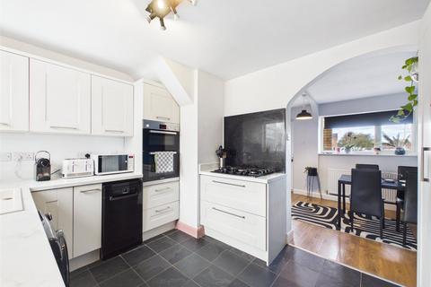 3 bedroom terraced house for sale, Kendal Green, Worcester, Worcestershire, WR4