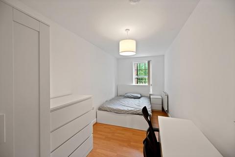 undefined, 198 Broomhall Street