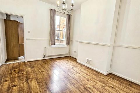 2 bedroom terraced house for sale, Henton Road, Leicester