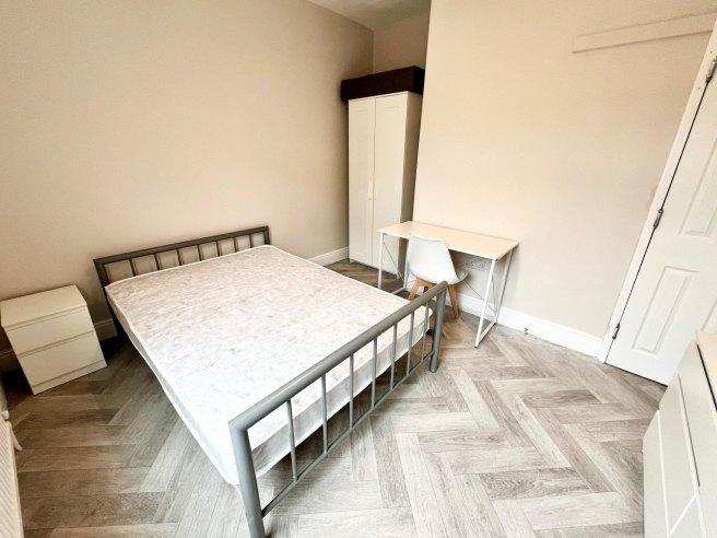 Harefield-road-s11-8nu-1047533