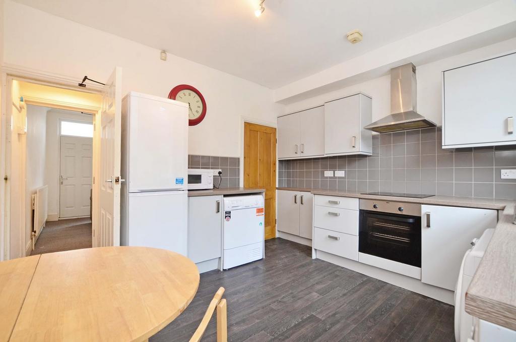 Parkfield-place-s2-4th-1048005