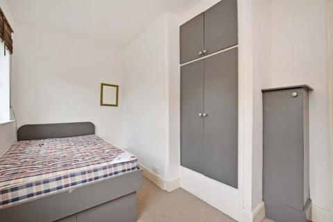 undefined, Parkfield Place