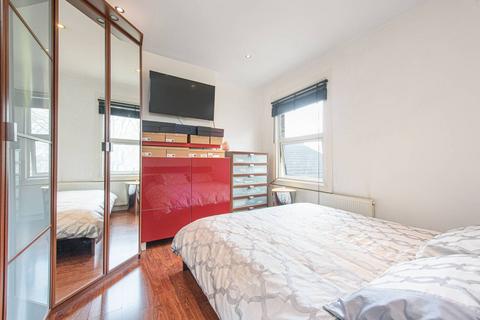2 bedroom flat for sale, Cricklewood Lane, Child's Hill, London, NW2