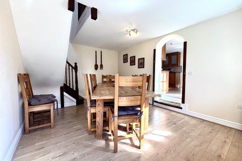 5 bedroom house to rent, Church Lane, Stratford-upon-Avon, CV37