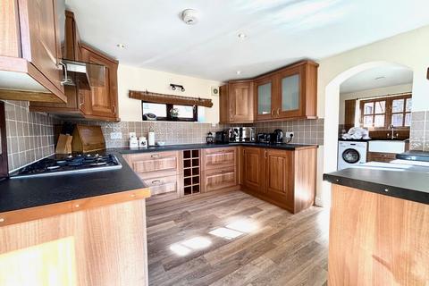 5 bedroom house to rent, Church Lane, Stratford-upon-Avon, CV37