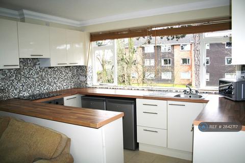 2 bedroom flat to rent, Southcote Road, Reading, RG30