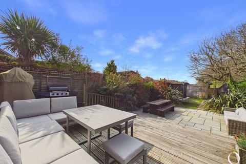 undefined, Enfield Avenue, Oakdale