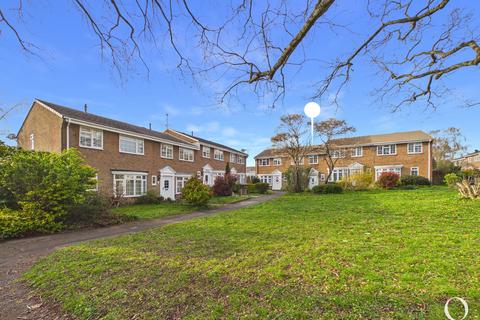 3 bedroom terraced house for sale, Warren Walk, Ferndown