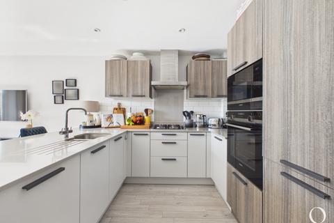2 bedroom apartment for sale, Spur Hill Avenue, Lower Parkstone, Poole