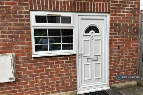2 bedroom flat to rent, Mowbray Road, Cambridge, CB1