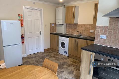 2 bedroom flat to rent, Mowbray Road, Cambridge, CB1