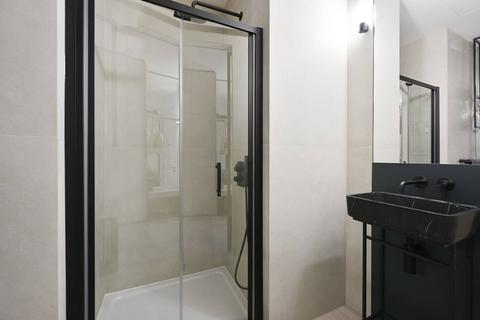 Studio to rent, The Apex, Harrow, HA1