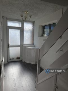 3 bedroom detached house to rent, Lamborne Road, Leicester, LE2