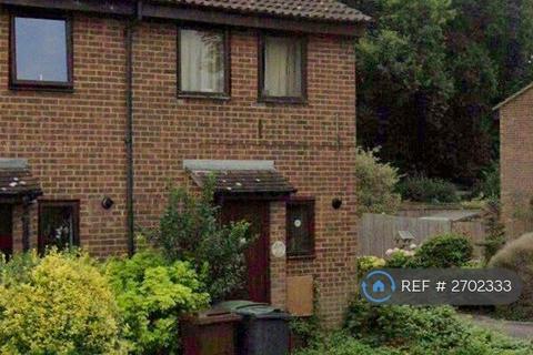 2 bedroom end of terrace house to rent, Harvesters Way, Maidstone, ME14