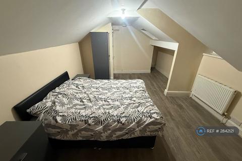 1 bedroom in a house share to rent, Whateley Road, Birmingham, B21