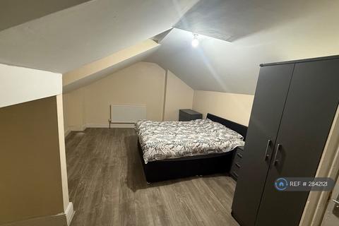 1 bedroom in a house share to rent, Whateley Road, Birmingham, B21