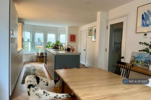 4 bedroom semi-detached house to rent, Richmond Road, Oxford, OX1