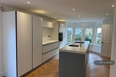 4 bedroom semi-detached house to rent, Richmond Road, Oxford, OX1