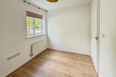 2 bedroom flat to rent, Topper Street, CAMBRIDGE, CB4