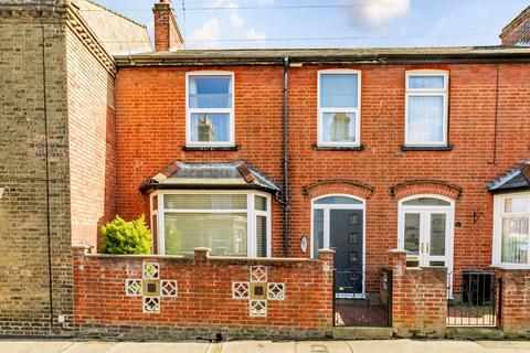 3 bedroom terraced house for sale, St. Leonards Road, Kirkley