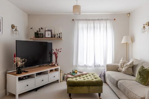 undefined, California Close, Sutton, Surrey, SM2