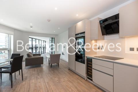 undefined, New Drum Street,  Aldgate Place E1