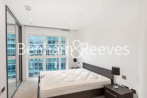 undefined, New Drum Street,  Aldgate Place E1