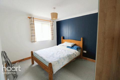 2 bedroom maisonette for sale, Beaumont Lodge Road, Leicester