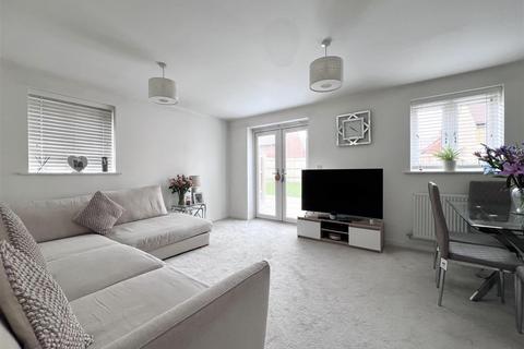 undefined, Hamilton Drive, Towcester