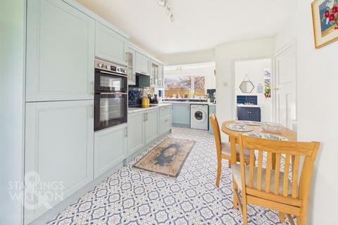 2 bedroom detached bungalow for sale, Laurel Drive, Brundall, Norwich