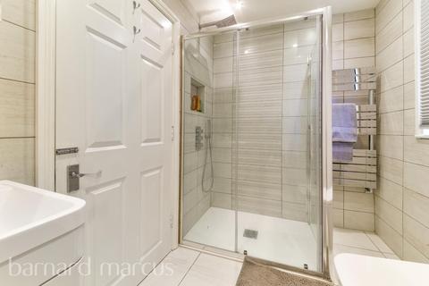 2 bedroom flat to rent, Great North Road, Highgate
