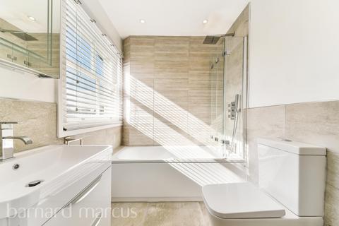 2 bedroom flat to rent, Great North Road, Highgate