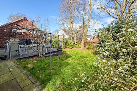 6 bedroom detached house for sale, Brearley Close, Prenton, CH43