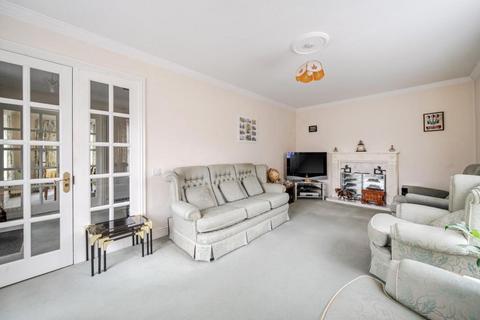 2 bedroom end of terrace house for sale, Mytchett Heath,  Camberley,  GU16