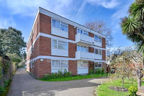 undefined, Tring Avenue, Ealing Common, London, W5