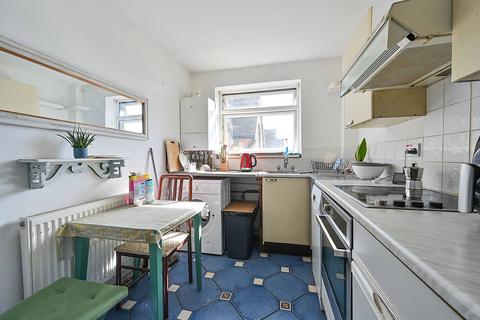 undefined, Tring Avenue, Ealing Common, London, W5