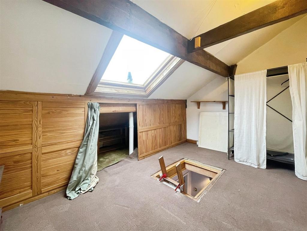Occasional Loft Room