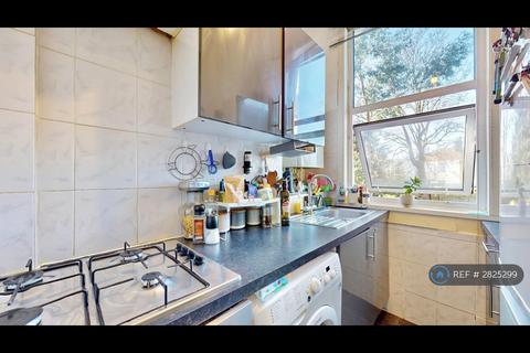 1 bedroom flat to rent, Station Mansions, London, N3