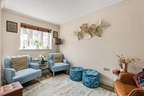 undefined, Buttercup Close, Hatfield, Hertfordshire, AL10