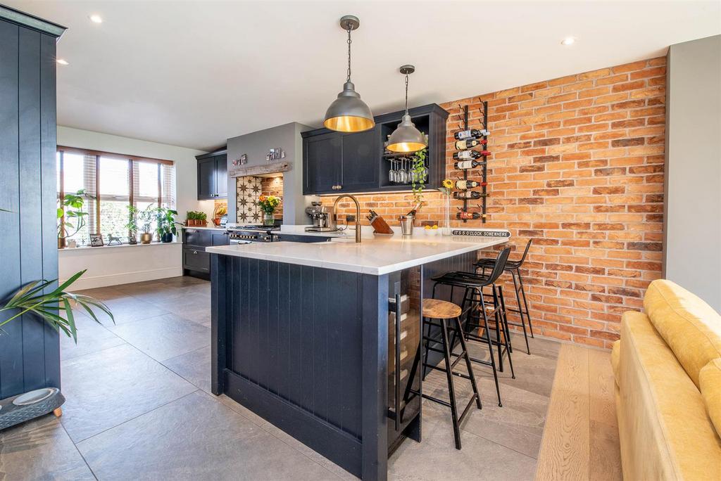 Kitchen/Diner/Family Room
