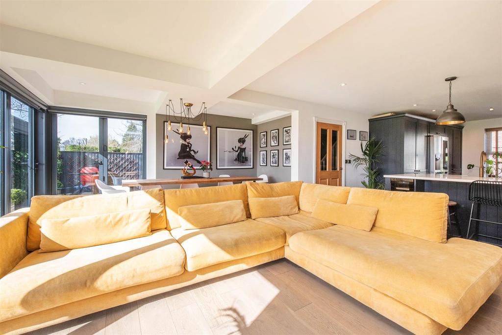 Kitchen/Diner/Family Room