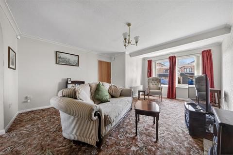 4 bedroom detached house for sale, Almond Drive, Ellesmere.