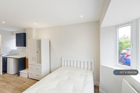 undefined, Monks Avenue, West Molesey, KT8